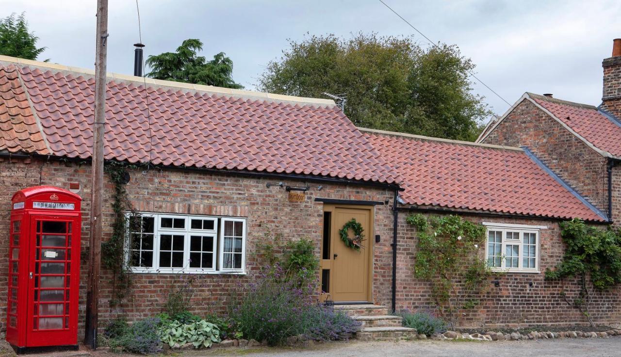 Tofy Villa York Exterior photo
